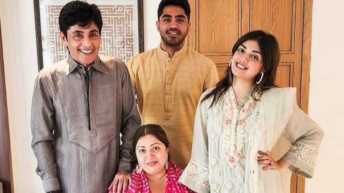 Aasif Sheikh Age Biography Wife Family Movies Shows Net Worth And